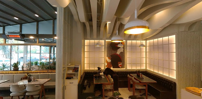 No:30G Livin Cadde, Sushibar Restoran, Mavişehir, Caher Dudayev Blv, 35550 Karşıyaka/İzmir