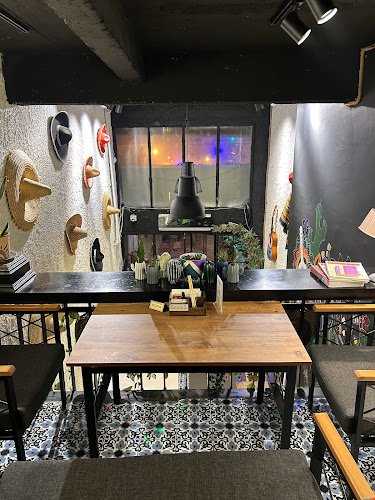 Alsancak, 1450. Sk. No:18 /A, 35220 Konak/İzmir