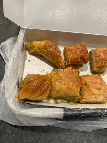 Comentarii opinii despre Cihangir Tarihi Simit Fırını