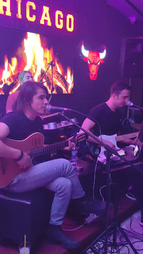 Opinii despre Chicago Cafe în Uşak Merkez - Gastronomi ve konaklama