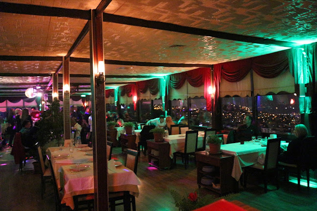 Opinii despre Zümrüt Aile Restaurant în İstanbul - Gastronomi ve konaklama