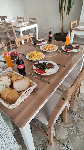 Opinii despre UYSAL EV YEMEKLERİ & IZGARA în Kıyıköy/Vize - Gastronomi ve konaklama