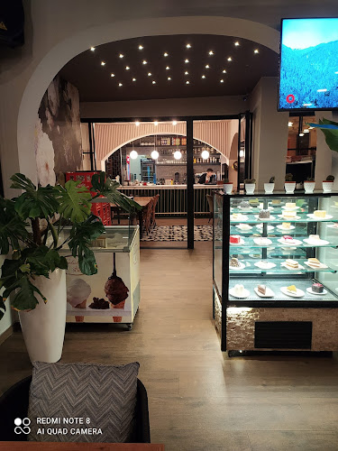 Opinii despre Gazelle Cafe în İstanbul - Gastronomi ve konaklama