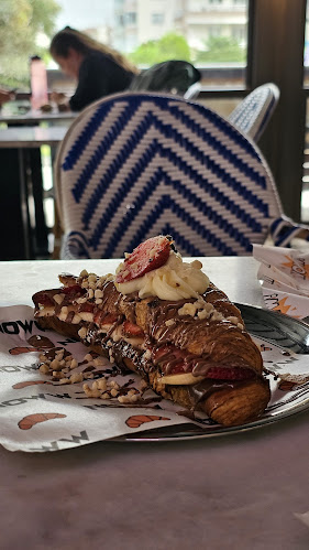 Noww Croissants & Coffee