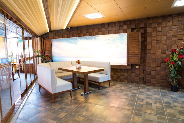 Comentarii opinii despre Safran Cafe Restaurant