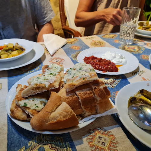 Comentarii opinii despre Emir Bistro & Butik Hotel