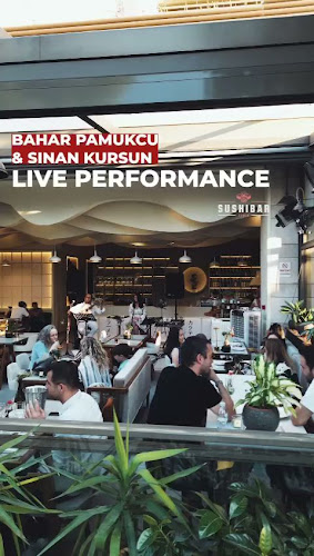 Opinii despre Sushibar - Livin İzmir în Karşıyaka - Gastronomi ve konaklama