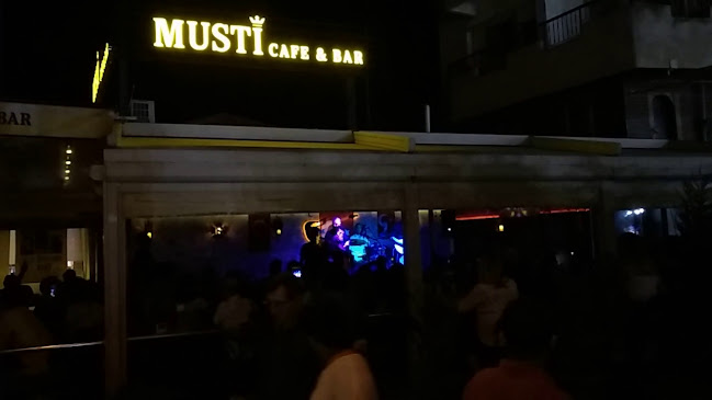 Musti Cafe & Restaurant - Gastronomi ve konaklama