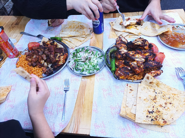 100. Yıl, Barbaros Cd. 7/A, 34200 Bağcılar/İstanbul