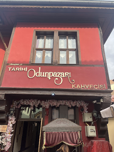 Opinii despre Tarihi Odunpazarı Kahvecisi în Odunpazarı - Gastronomi ve konaklama