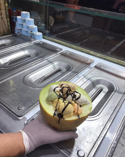 Opinii despre Eşref usta dondurma în Kumru - Gastronomi ve konaklama