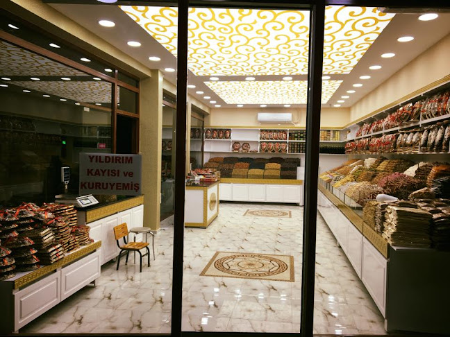 Opinii despre Yıldırım Kayısı ve kuruyemiş în Yeşilyurt - Gastronomi ve konaklama