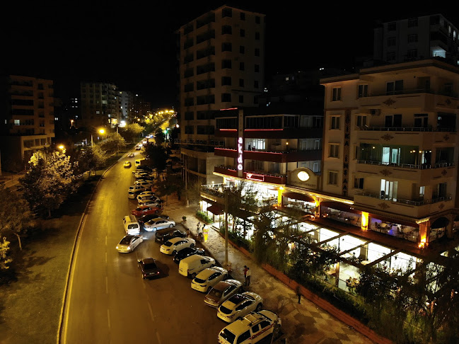 Akdo Dondurma Esentepe Şube - Gastronomi ve konaklama