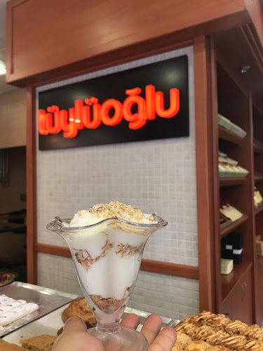 Opinii despre Tüylüoğlu Pastanesi în Kadıköy - Gastronomi ve konaklama