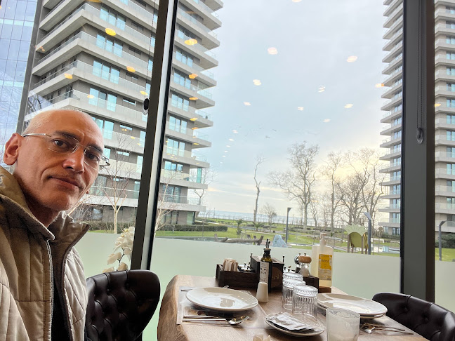 Kısım Mah Yalı Ataköy, Ataköy 2-5-6. Kısım, Rauf Orbay Cd. No:4/7, 34158 Bakırköy/İstanbul