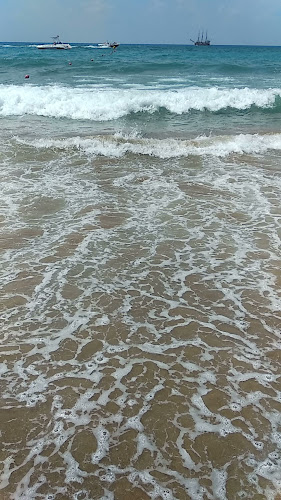 Opinii despre Sea Side Beach Lounge în Manavgat - Gastronomi ve konaklama