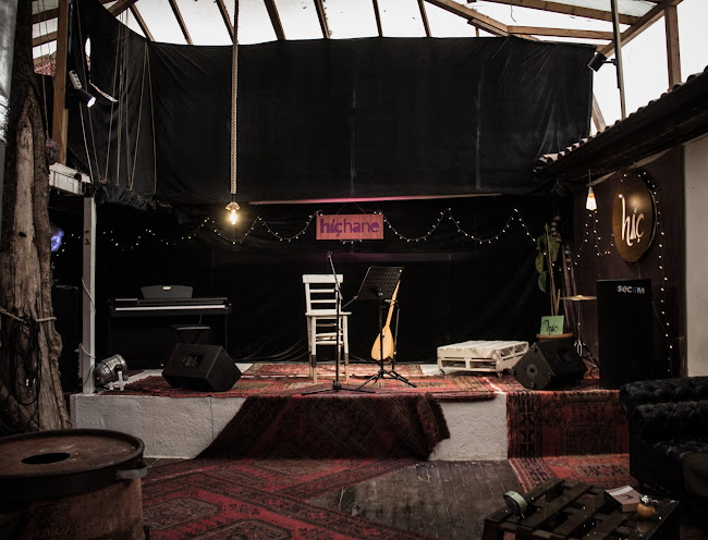 hiçhane insan merkezi