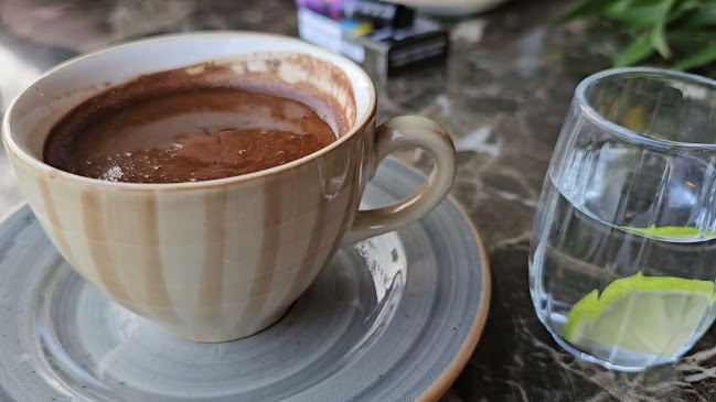 Opinii despre LOTUS coffee în Beykoz - Gastronomi ve konaklama