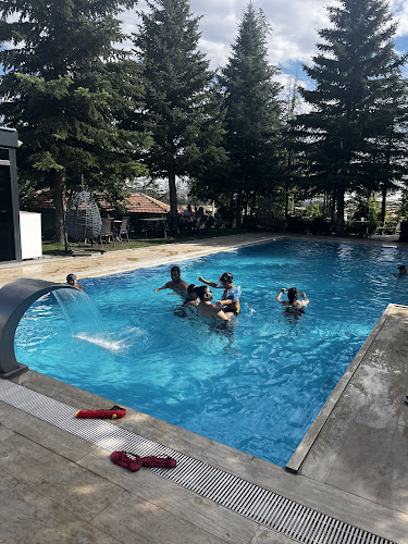 Bizim Garden - Gastronomi ve konaklama