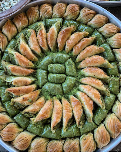 Zarif Pastanesi - Araban