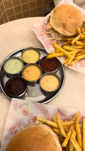 Juste Fried Chicken - Beyoğlu