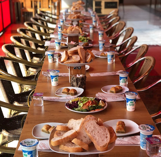 Büyükfırat Pastane&Cafe - Bahçe