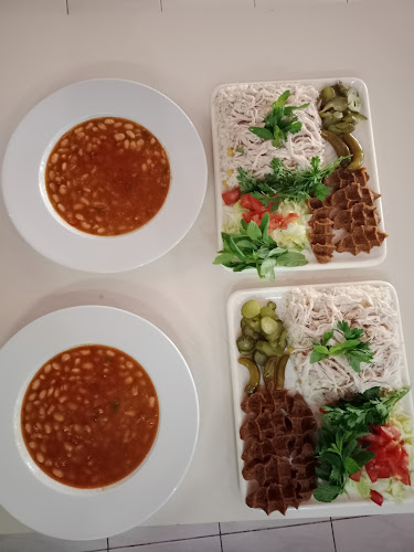 Comentarii opinii despre Çiğ Köfteci Ömer Usta