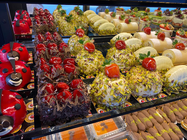 Çilek Ağacı Fırın & Cafe - Çukurova