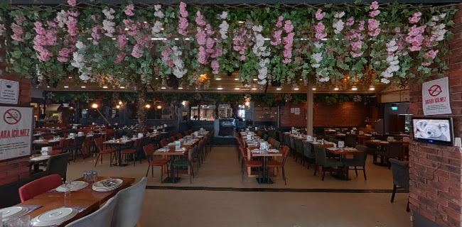 Erzene, Fevzi Çakmak Cd. No: 25 D:C, 35040 Bornova/İzmir