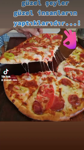 Opinii despre Özaydın pide pizza lahmacun salonu în Koçarlı - Gastronomi ve konaklama