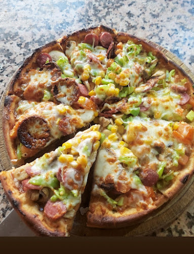 Opinii despre Mama Mia Pide în İzmir - Gastronomi ve konaklama