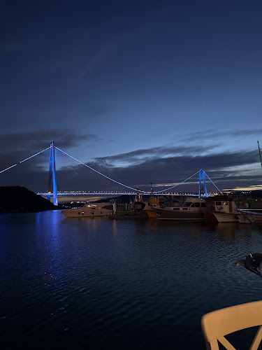 Poyraz Sahil Balık Restaurant - Gastronomi ve konaklama