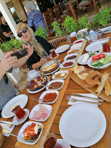 Kahve Bahane - Efeler