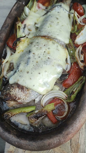 Opinii despre Şilma Alabalık în Çekmeköy - Gastronomi ve konaklama