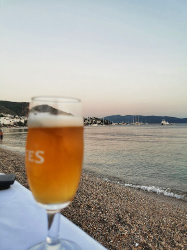 Opinii despre Hey Yavrum Hey Restaurant în Bodrum - Gastronomi ve konaklama