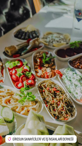 Comentarii opinii despre Giresun sanayicileri ve iş insanlari derneği lokali