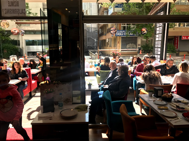 Comentarii opinii despre Muhabbet Cafe&Bistro