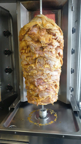 Oburix döner - Gastronomi ve konaklama