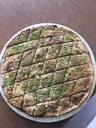 Opinii despre Nur Pide & Pizza în İzmir - Gastronomi ve konaklama