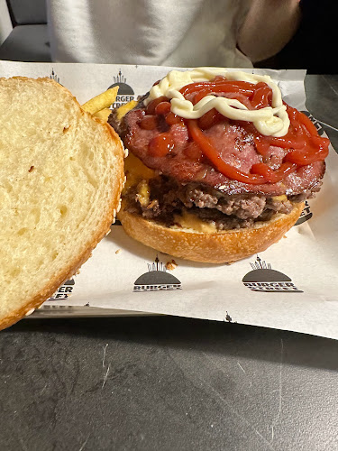 Yaka, Sümer Sk. no:4, 35430 Urla/İzmir, Türkiye