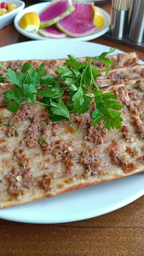 Nezih Konya Mutfağı - Gastronomi ve konaklama