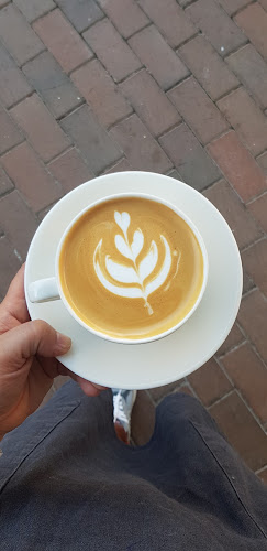 Piaf Cafe & Restaurant