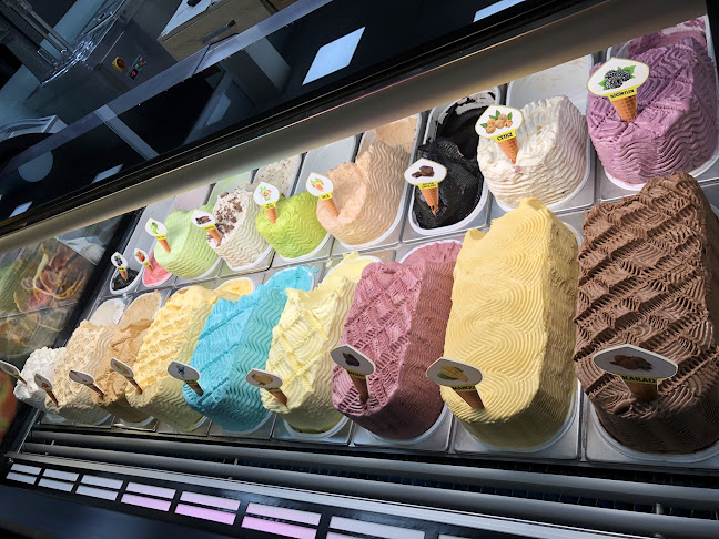 Elit Kornet Dondurma - Gastronomi ve konaklama