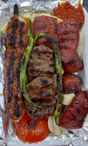 Hürriyet, Hilaliye Cd. No:71, 45200 Akhisar/Manisa