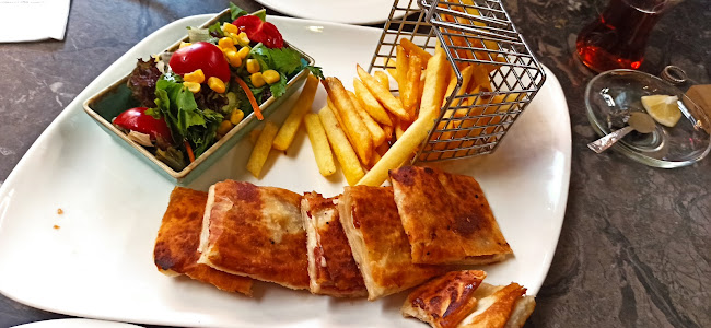 Comentarii opinii despre Cevahir Cafe & Restoran