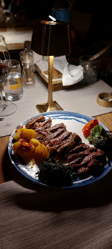 Opinii despre Moya Wine&Dine Bodrum Marina în Bodrum - Gastronomi ve konaklama