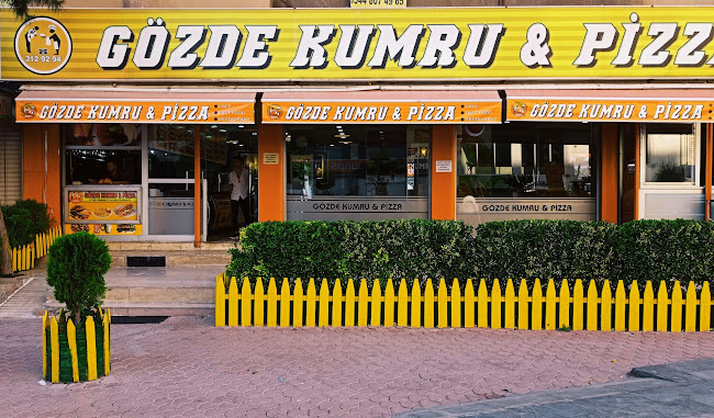 Gözde Kumru ve Pizza