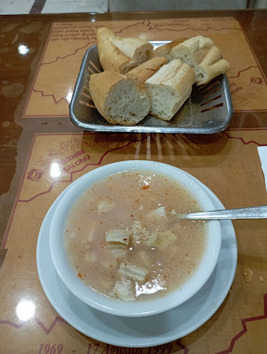 Opinii despre Mahzen İşkembe Salonu în Adapazarı - Gastronomi ve konaklama