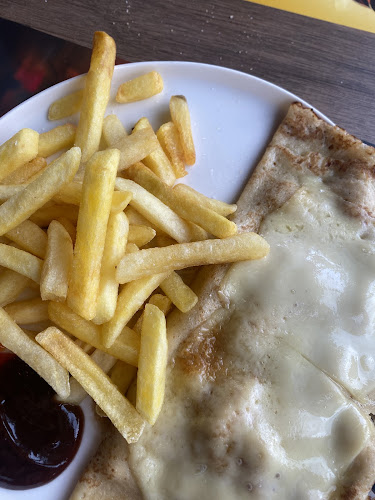 Hangover sky - Gastronomi ve konaklama