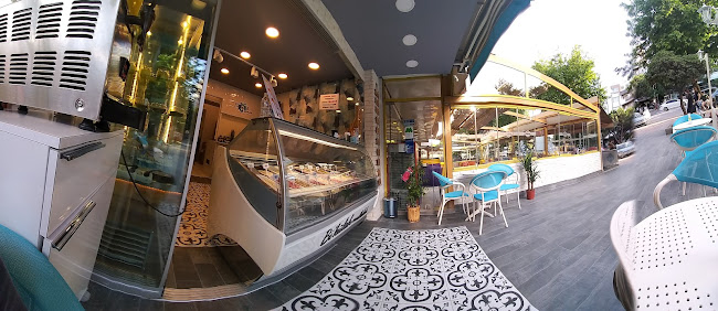 Opinii despre Bi' Külah Mutluluk în Kadıköy - Gastronomi ve konaklama